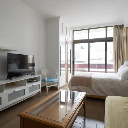 Estudio Con Vistas Al Mar En Canteras *